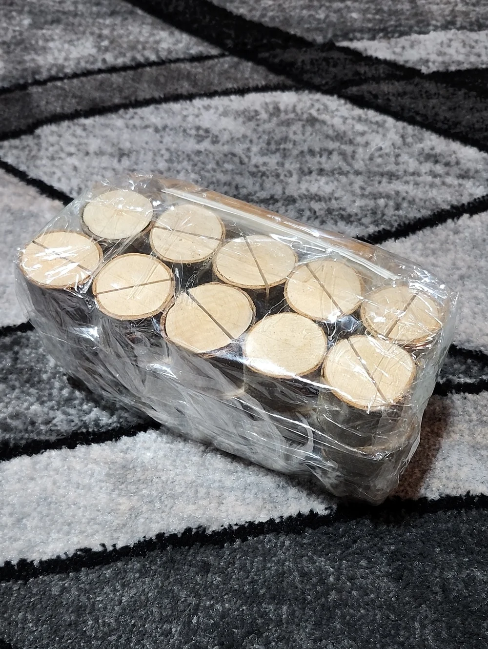 RUSTIC ROUND WOOD TREE STUMP PLACE CARDS & HOLDERS 30 PCS